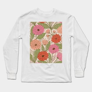 Dahlia garden in cream and pink Long Sleeve T-Shirt